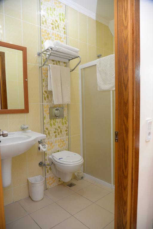 Standard Double or Twin Room,464241423:JPEG