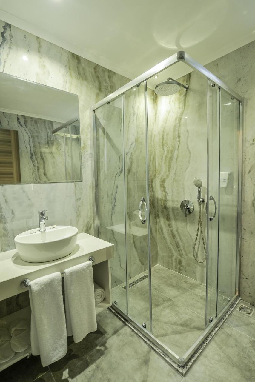 Economy Double or Twin Room