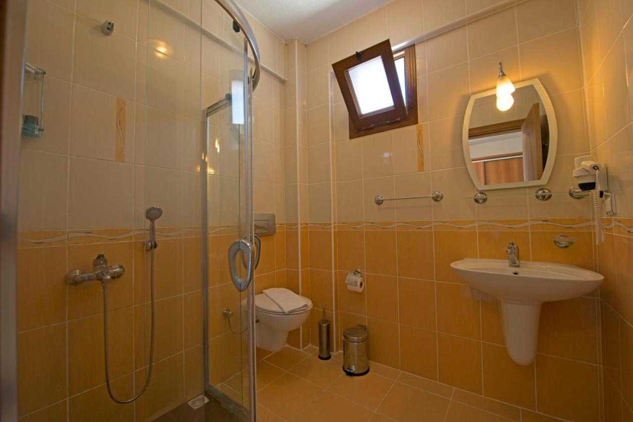 Double Room,781124079:JPEG
