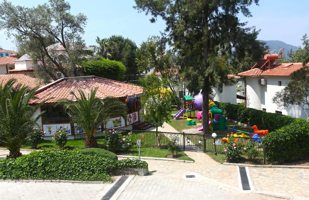 Orka World Hotel & Aquapark-1