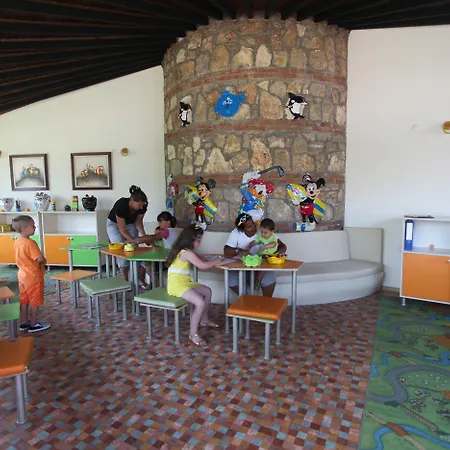 Orka World Hotel & Aquapark-2