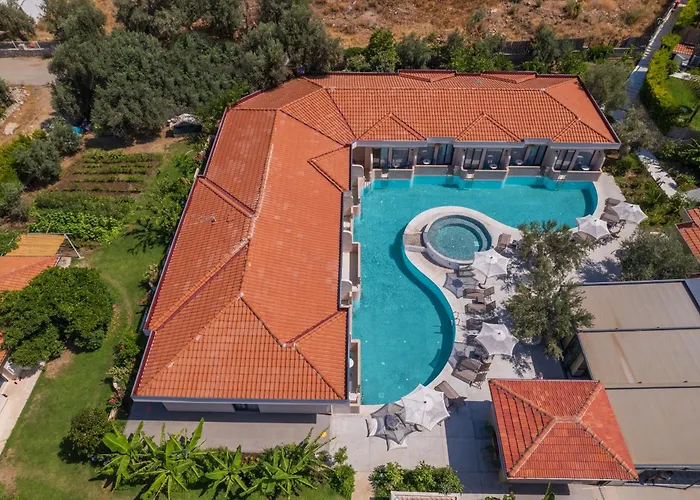 Z Exclusive Hotel And Villas