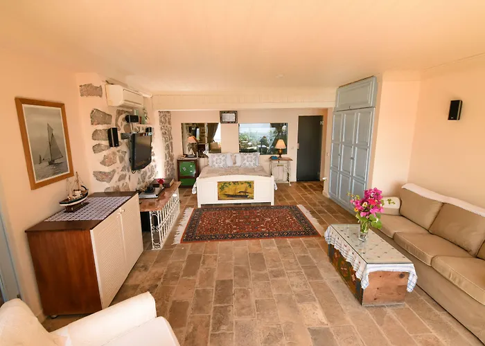 Beyaz Yunus Hotel - Adult Only
